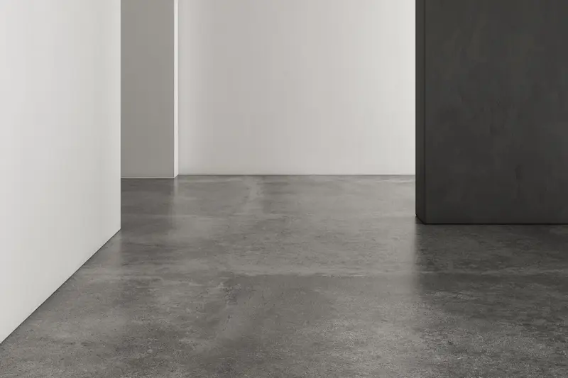 Suelo de microcemento gris en una vivienda