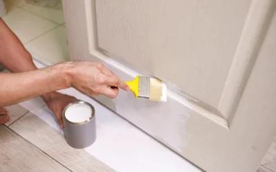 Lacar puertas o cambiarlas: cuándo compensa renovar las que ya tienes